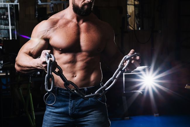 Scandalo degli steroidi nel mondo dei bodybuilder: indagini in corso